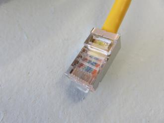 Photo of 15 M CAT 6 PATCH LEAD