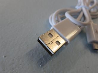 Photo of MICRO USB - USB SYNC CABLE