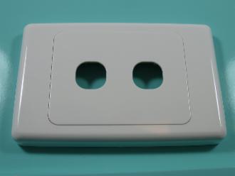 Photo of 2 HOLE CLIPSL PLATE