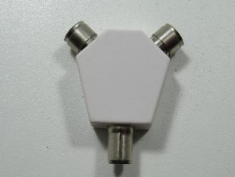 Photo of 2 WAY PLASTIC Y SPLITTER