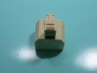 Photo of RJ 12 PLUG IN SPLITTER